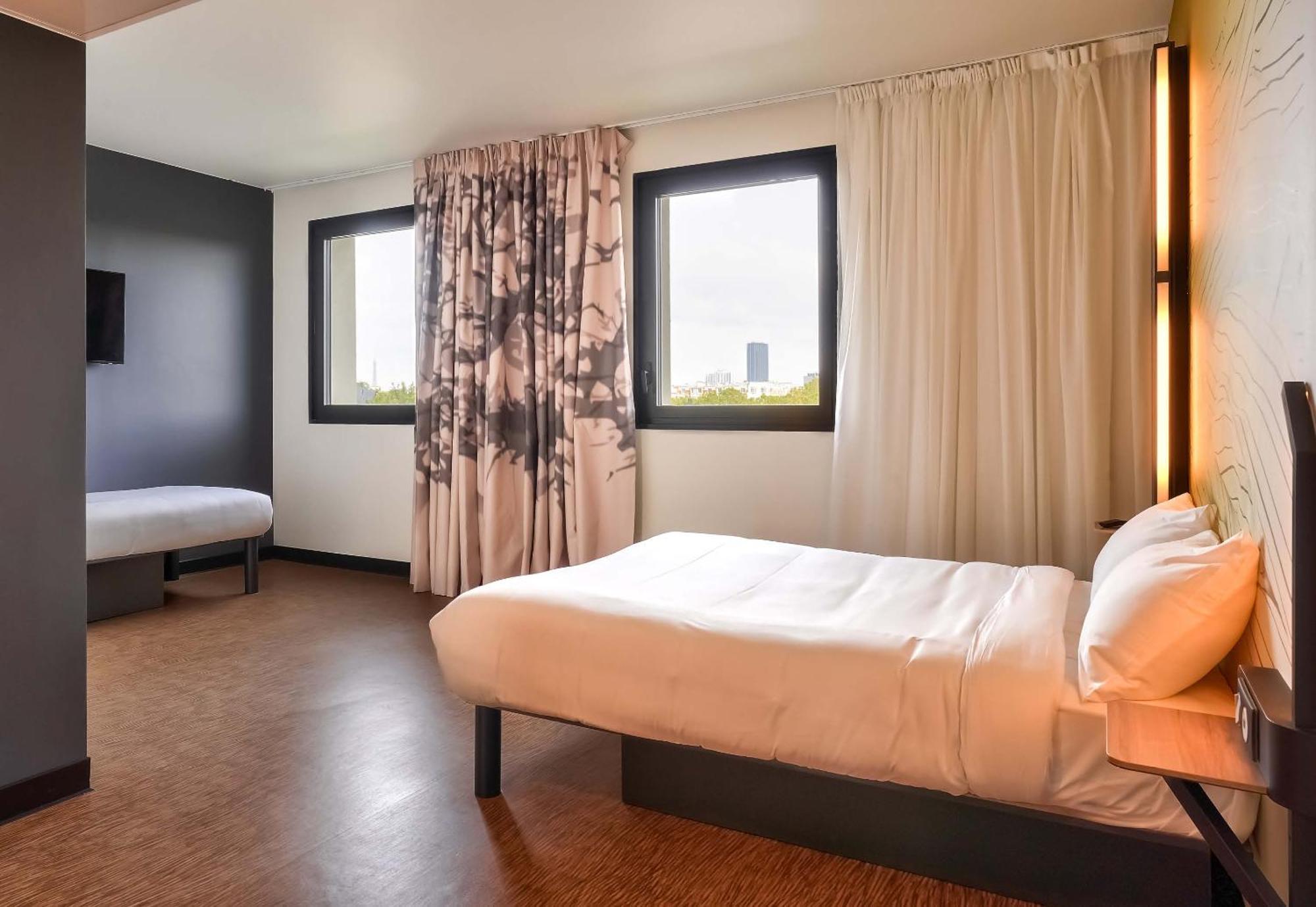 B&B Hotel Paris Porte D'Orleans Μονρούζ Εξωτερικό φωτογραφία