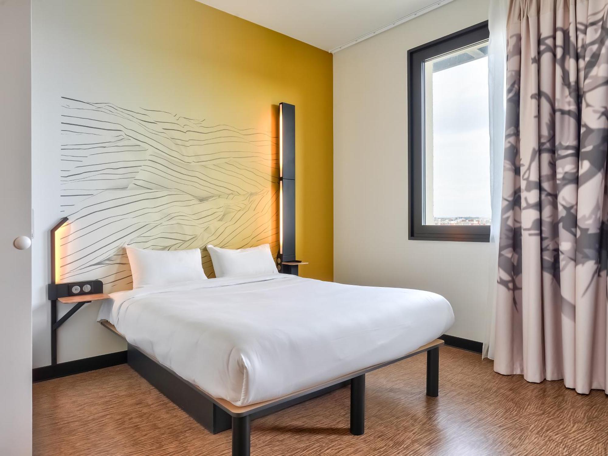 B&B Hotel Paris Porte D'Orleans Μονρούζ Εξωτερικό φωτογραφία